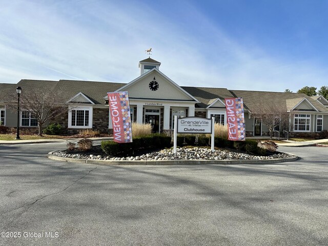 51 Vettura Ct, Malta, NY 12020 - photo 5