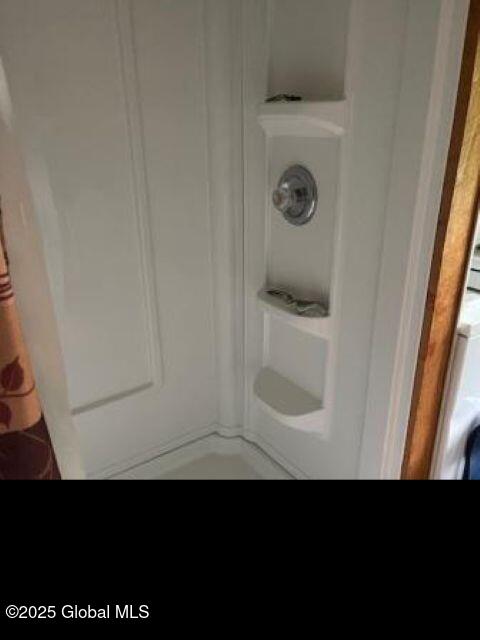 11 Beaureguard Way, Minerva, NY 12851 - bathroom view of a shower