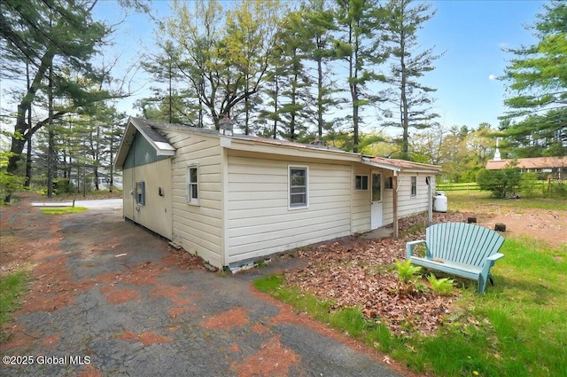 204 Greenfield Ave, Milton, NY 12020 - view of side of property
