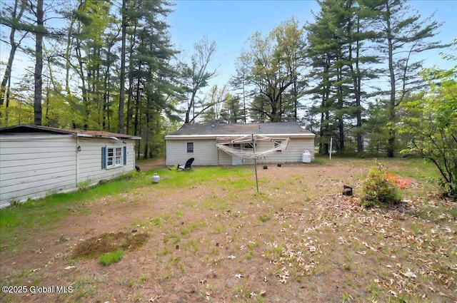 204 Greenfield Ave, Milton, NY 12020 - back of property featuring an outdoor structure
