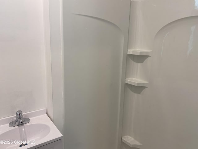 20 Henry St, Schenectady, NY 12304 - bathroom with a walk in shower and vanity