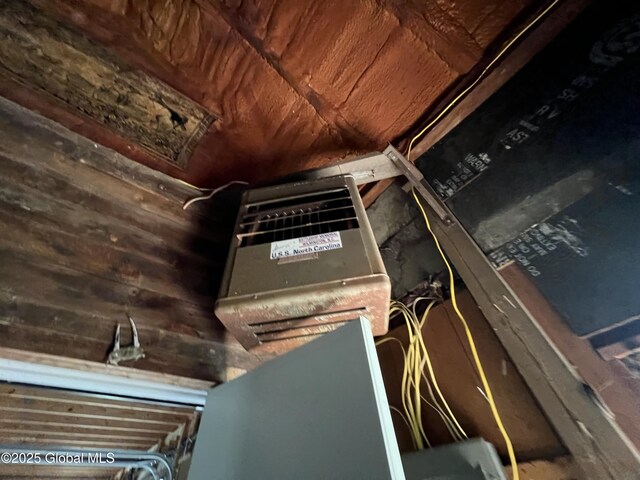 2299 Coach Rd, Argyle, NY 12809 - detailed view of wood walls