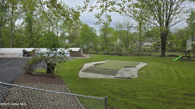 505 Elm Ave, Bethlehem, NY 12158 - view of yard with a putting area