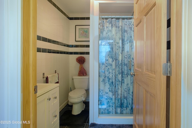 138 Church St, Saratoga Springs, Inside, NY 12866 - bathroom with toilet, tile walls, curtained shower, and vanity