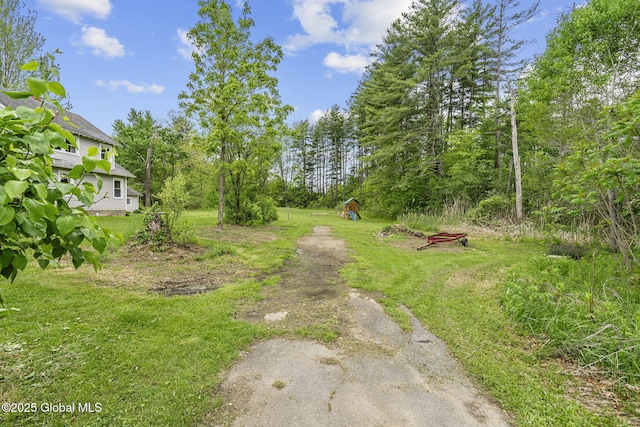 109 Wood Rd, Ballston Spa, NY 12020 - view of green lawn