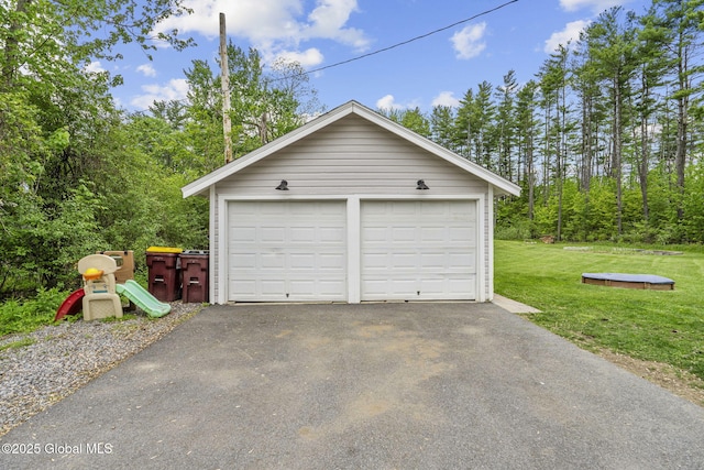 109 Wood Rd, Ballston Spa, NY 12020 - view of detached garage