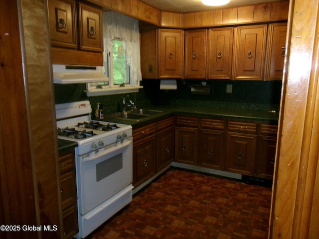 84 Richmond Ave, Hoosick Falls, NY 12090 - photo 6