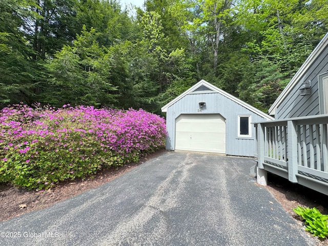110 Juniper Hill Dr Unit 34, Bolton, NY 12814 - detached garage with driveway