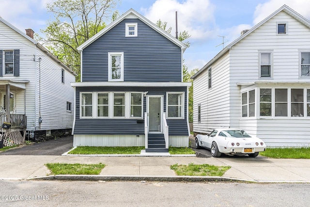 view of front of house featuring entry steps
