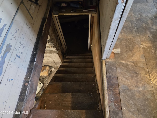 89 Forbes St, Amsterdam, NY 12010 - view of staircase