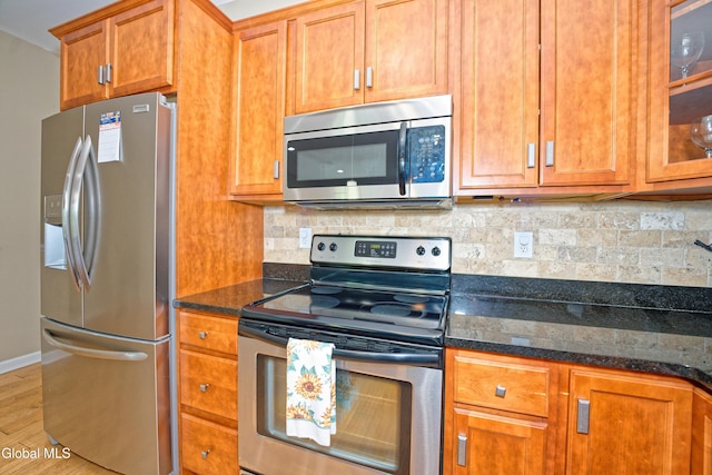 505 Avalon Pl, Cohoes, NY 12047 - photo 6