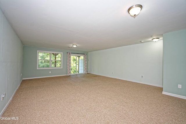 505 Avalon Pl, Cohoes, NY 12047 - photo 38