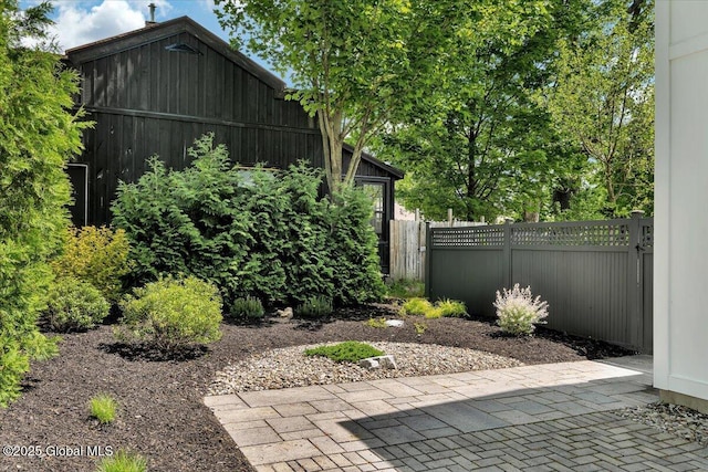 18 Granite St, Saratoga Springs, NY 12866 - view of yard with a patio