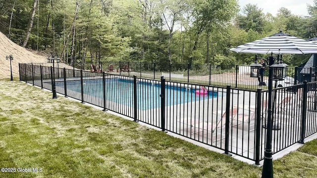 177 Glen Lake Rd, Queensbury, NY 12845 - view of community pool