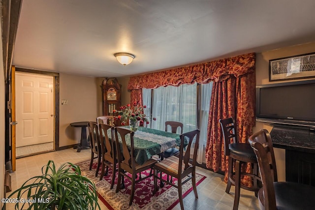5518 Crooked St, Galway, NY 12074 - dining area with baseboards