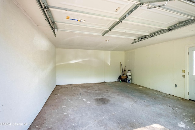 15 Schaffer Dr, Colonie, NY 12047 - view of garage