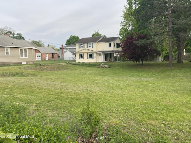 2112 Gray St, Rotterdam, NY 12306 - view of yard