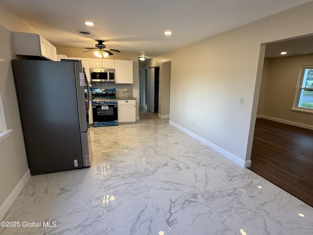 1 Meadowlark Dr, Cohoes, NY 12047 - photo 6