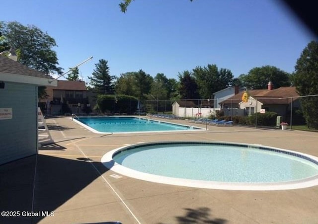 1 Meadowlark Dr, Cohoes, NY 12047 - photo 25