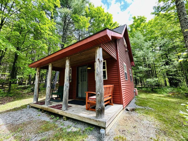 981 New Hague Rd, Hague, NY 12836