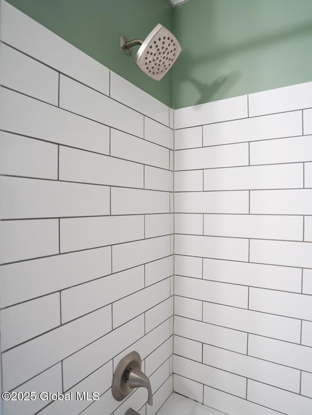 3 E St Stephens Ln, Glenville, NY 12302 - full bathroom featuring tub / shower combination