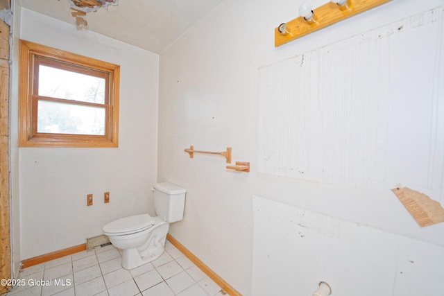 2188 Lynn St, Rotterdam, NY 12306 - bathroom featuring toilet, baseboards, and tile patterned flooring