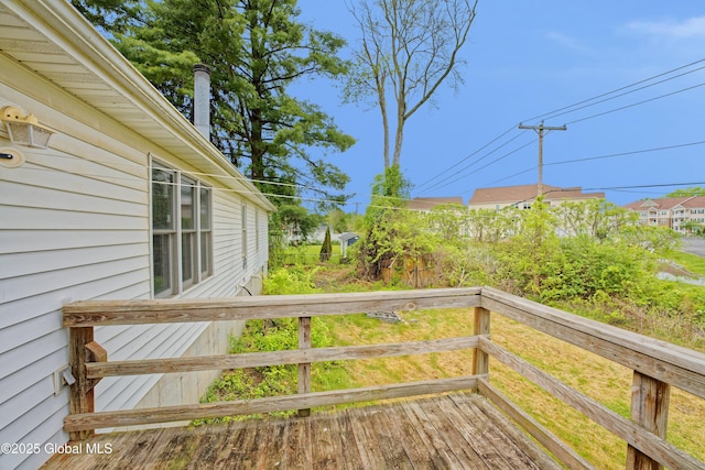 2188 Lynn St, Rotterdam, NY 12306 - view of wooden deck