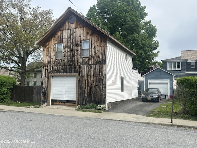 1 Willard St, Hoosick Falls, NY 12090 - photo 1