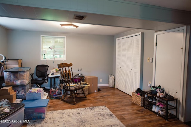 31 Whipple Tree Rd, Milton, NY 12020 - living area featuring wood finished floors and baseboards