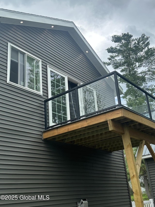 view of side of home