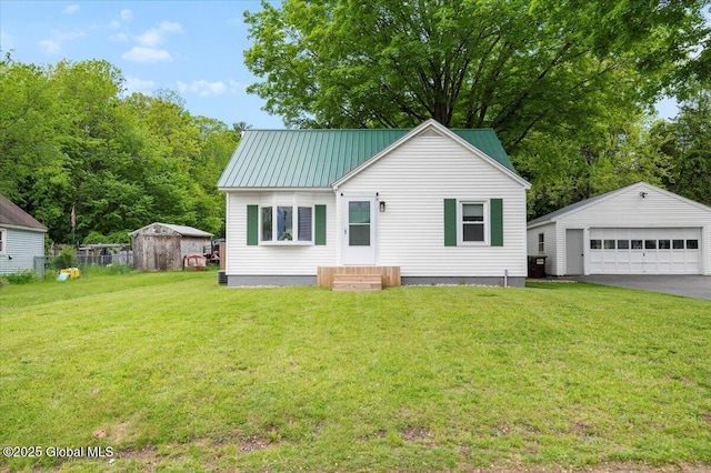 9 New Pine St, Queensbury, NY 12804 - photo 1