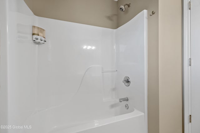 13 Peach Tree Ln, Wilton, NY 12831 - full bath featuring shower / tub combination