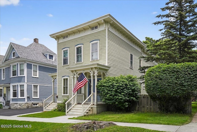 302 S William St, Johnstown, NY 12095 - view of italianate house