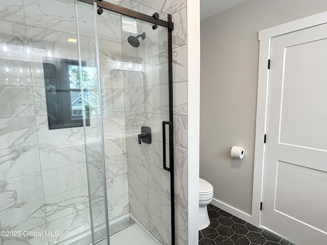 354 Mohawk Ave, Scotia, NY 12302 - full bath with toilet, a marble finish shower, and baseboards