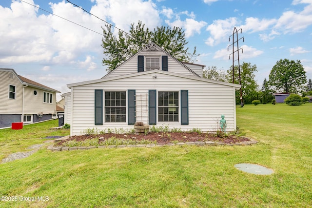 676 Stoner Trail Rd, Mohawk, NY 12068 - view of front facade with a front lawn