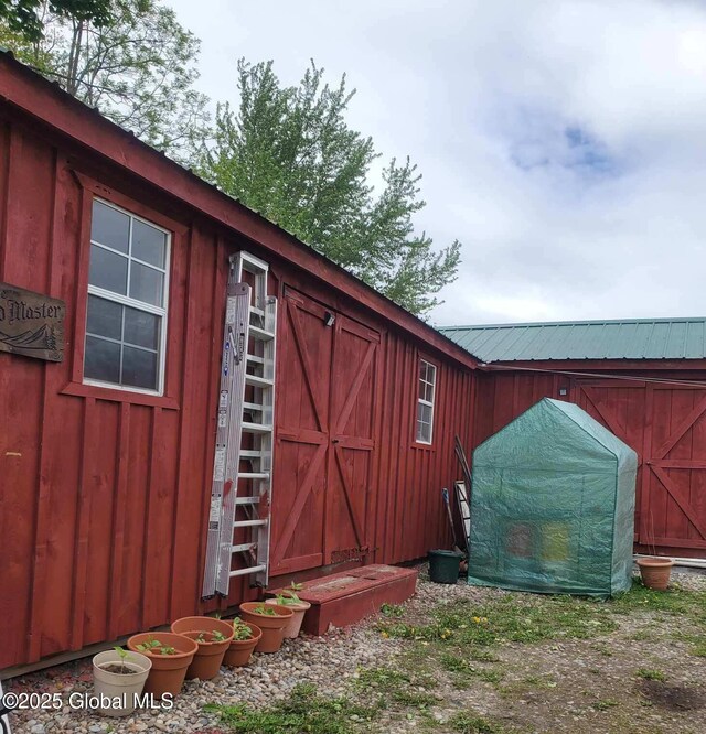 111 Mazur Rd, Florida, NY 12010 - view of outbuilding