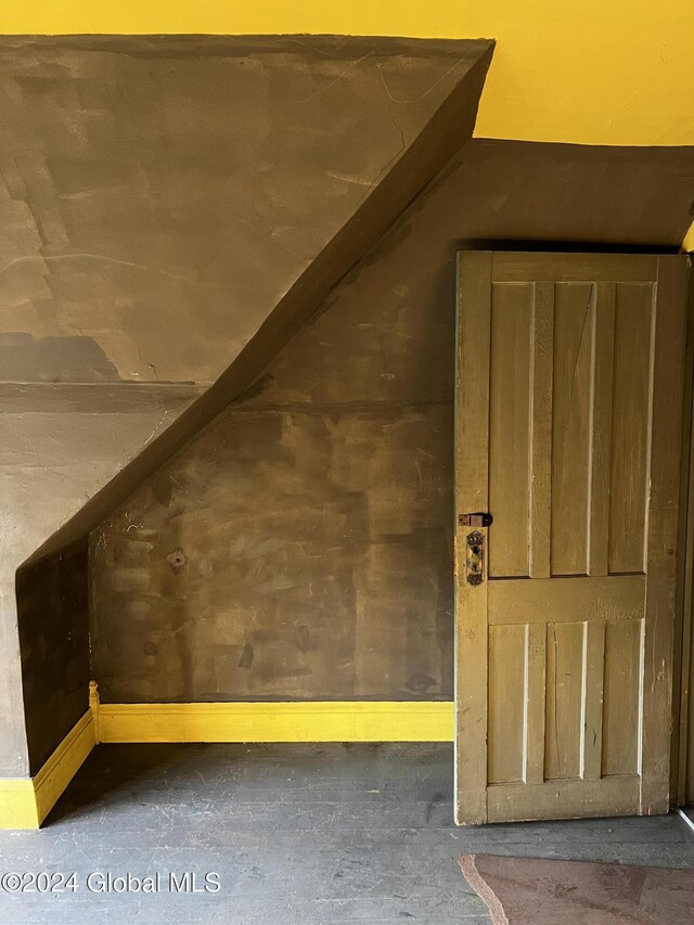 1643 Rugby Rd, Schenectady, NY 12309 - bonus room with baseboards