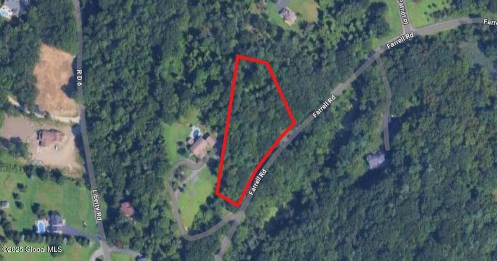 L122 Farrell Rd, Brunswick, NY 12180