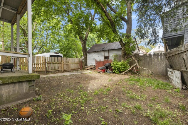12 Mynderse St, Schenectady, NY 12307 - view of fenced backyard