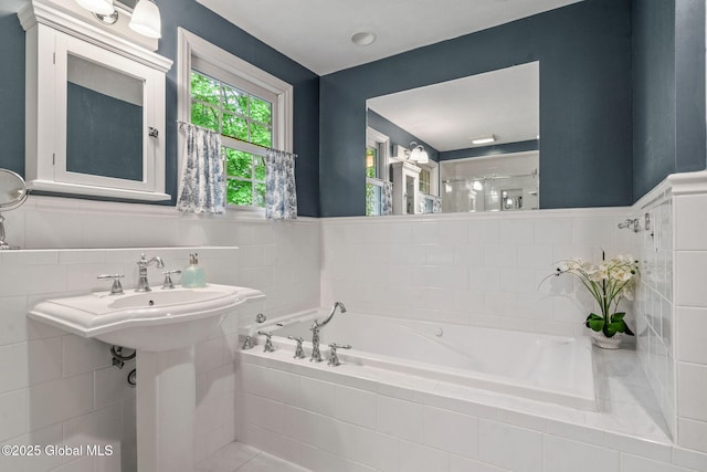 9 Longwood Dr, Saratoga Springs, Inside, NY 12866 - full bath featuring a bath and tile walls