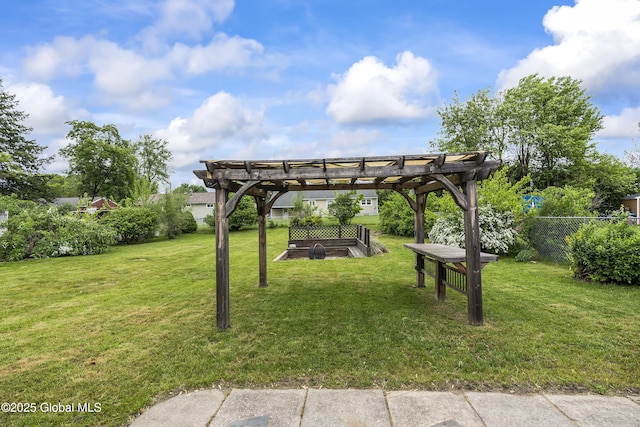 2044 Caldicott Rd, Rotterdam, NY 12303 - view of property's community with a pergola
