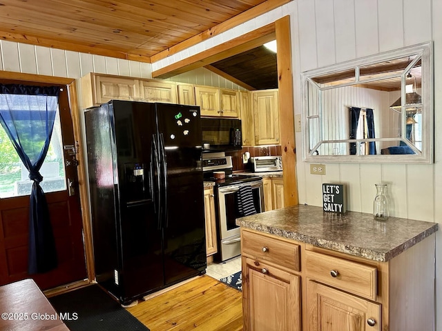 432 Bay Ln, Willsboro, NY 12996 - photo 8