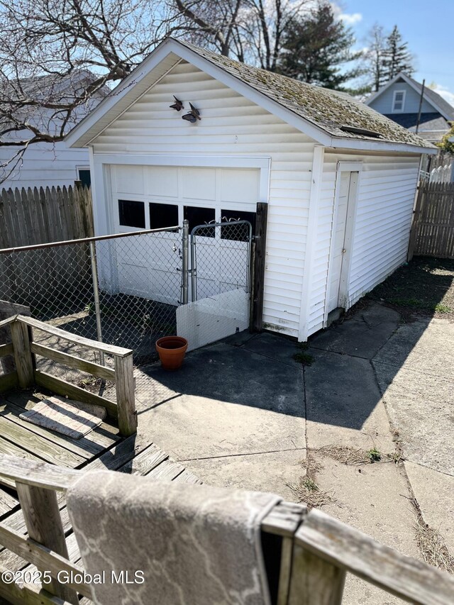 1554 Hawthorne St, Schenectady, NY 12303 - photo 2