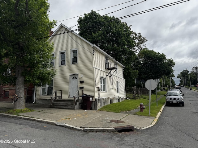80 14th St, Troy, NY 12180 - photo 1