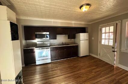 80 14th St, Troy, NY 12180 - photo 16