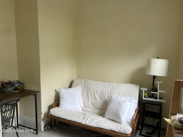 281 10th St, Troy, NY 12180 - sitting room featuring baseboards