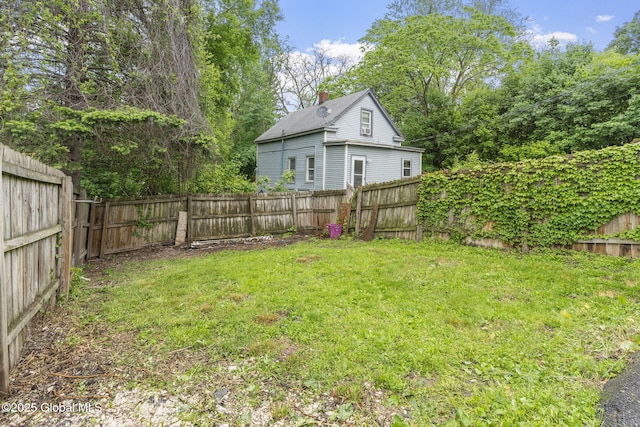 797 Eastern Ave, Schenectady, NY 12308 - view of yard
