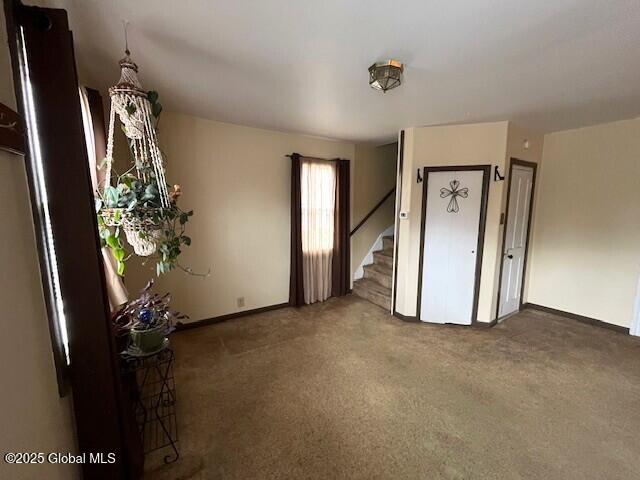 29 113th St, Troy, NY 12182