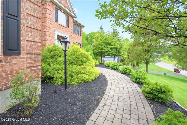 779 Waldens Pond, Guilderland, NY 12203 - view of yard