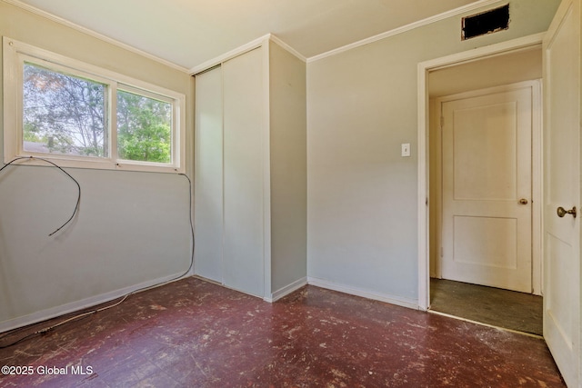 393 Whitehall Rd, Albany, NY 12208 - empty room featuring ornamental molding and baseboards